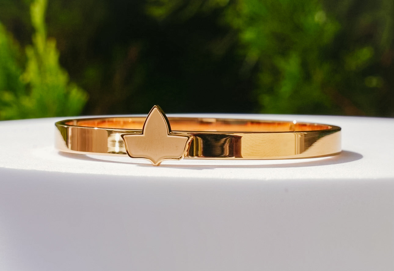 AKA All Gold Ivy Leaf Bangle Bracelet
