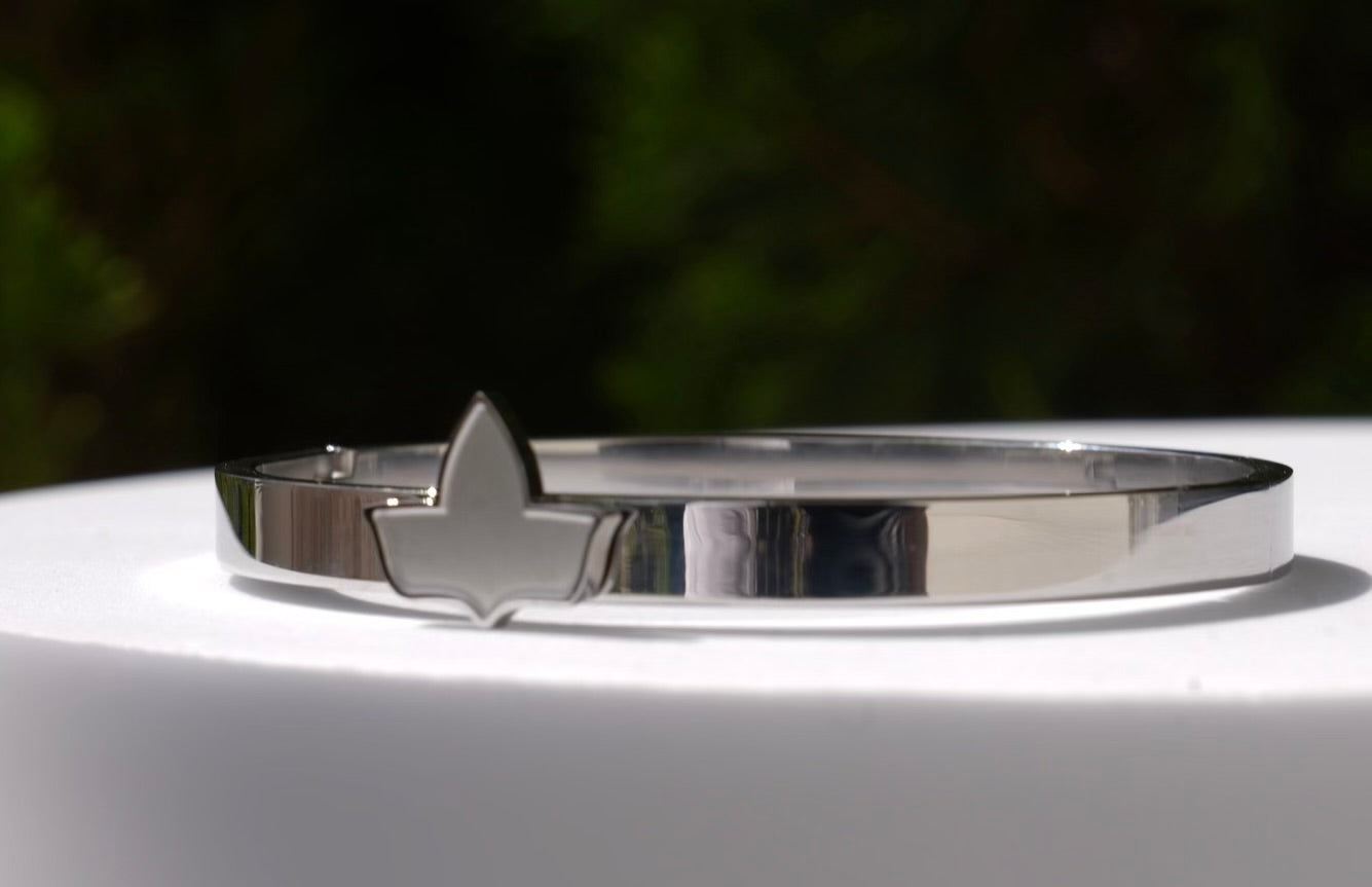 AKA All Silver Ivy Leaf Bangle Bracelet