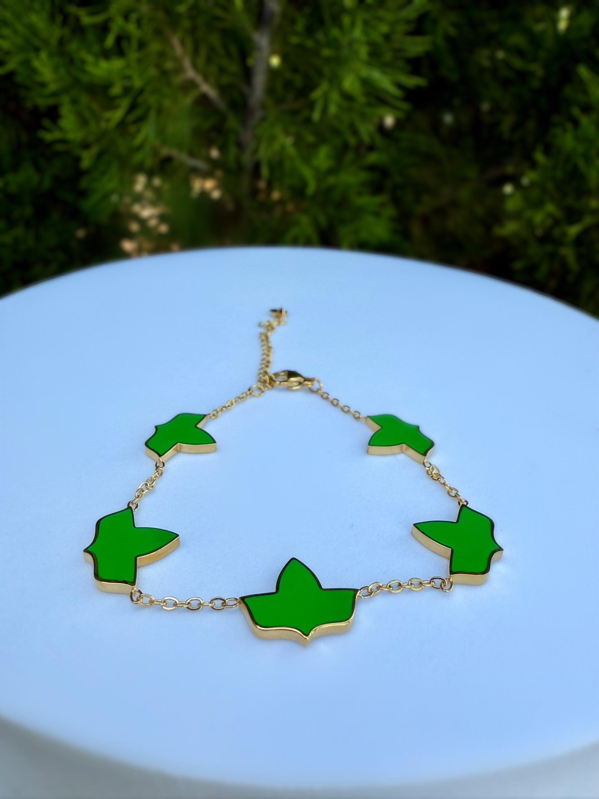 AKA Green Ivy Leaf Chain Bracelet