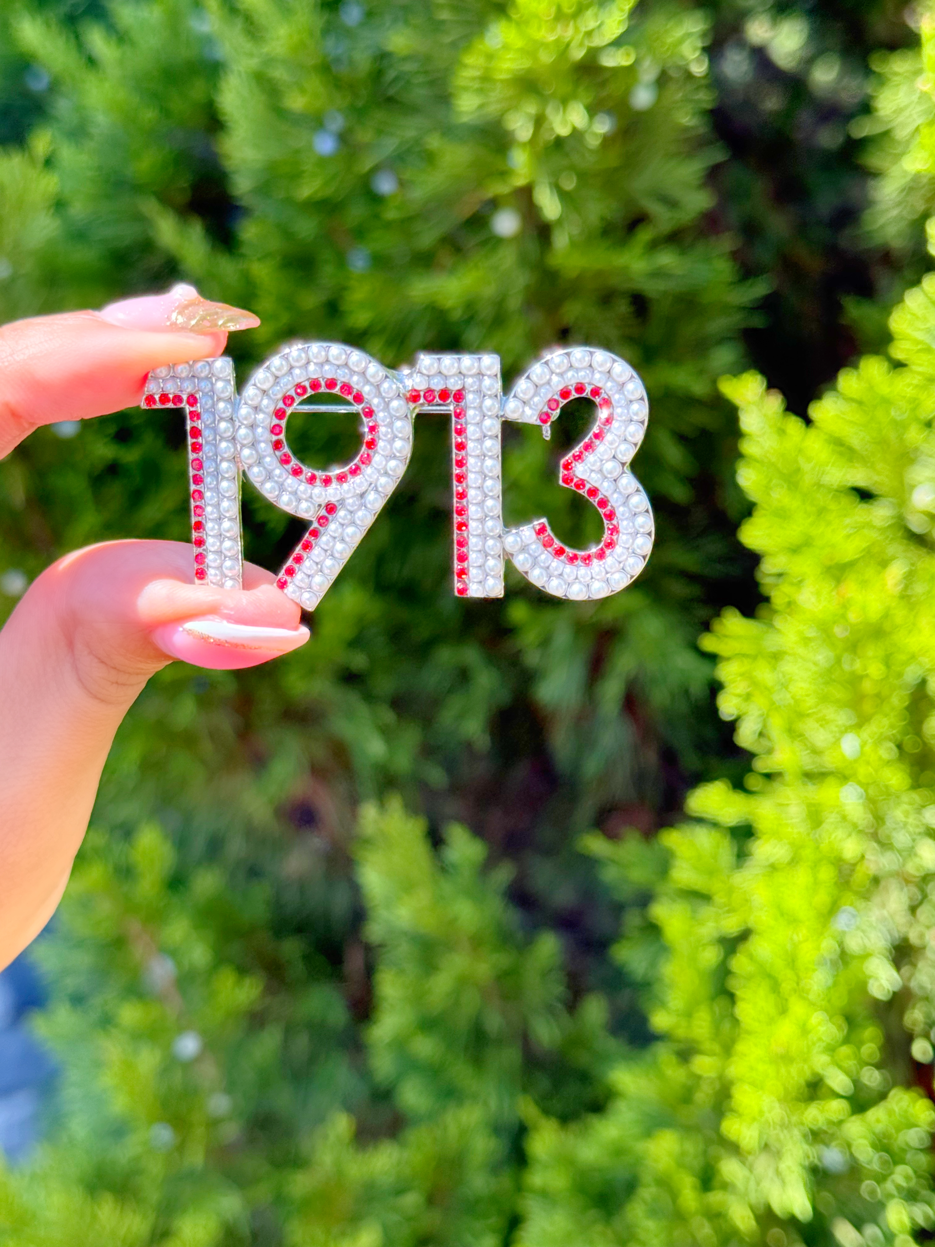 DST Pearl & Crystal 1913 Sorority Brooch Pin Silver